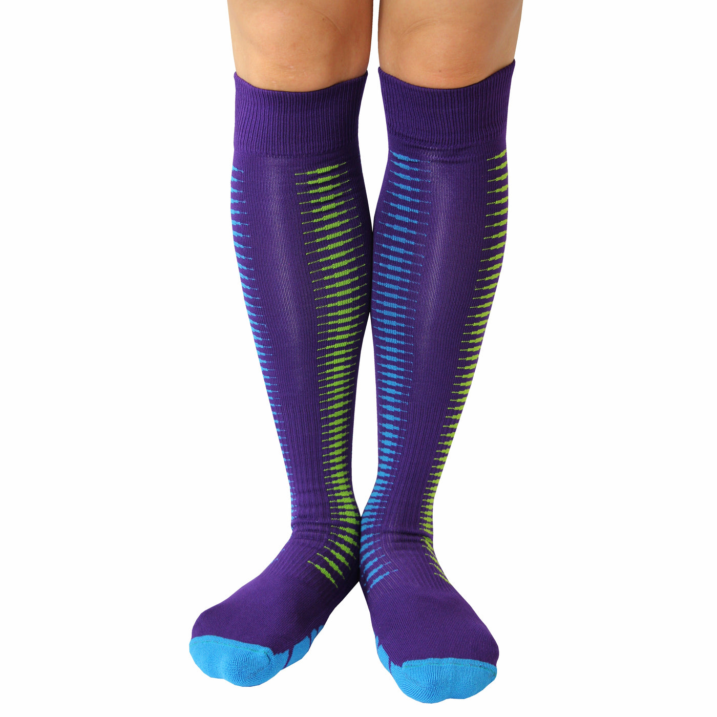 Woman wearing vt1211 compression socks